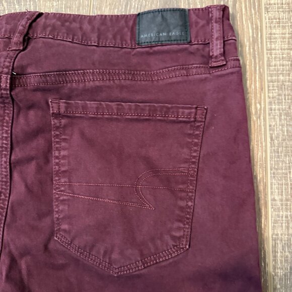 American Eagle Hi-Rise Jegging – Size 10S - Picture 8 of 15